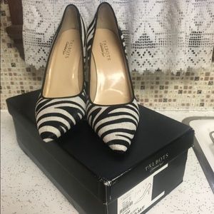$159 talbot zebra sexy pumps heels 9 1/2 9.5